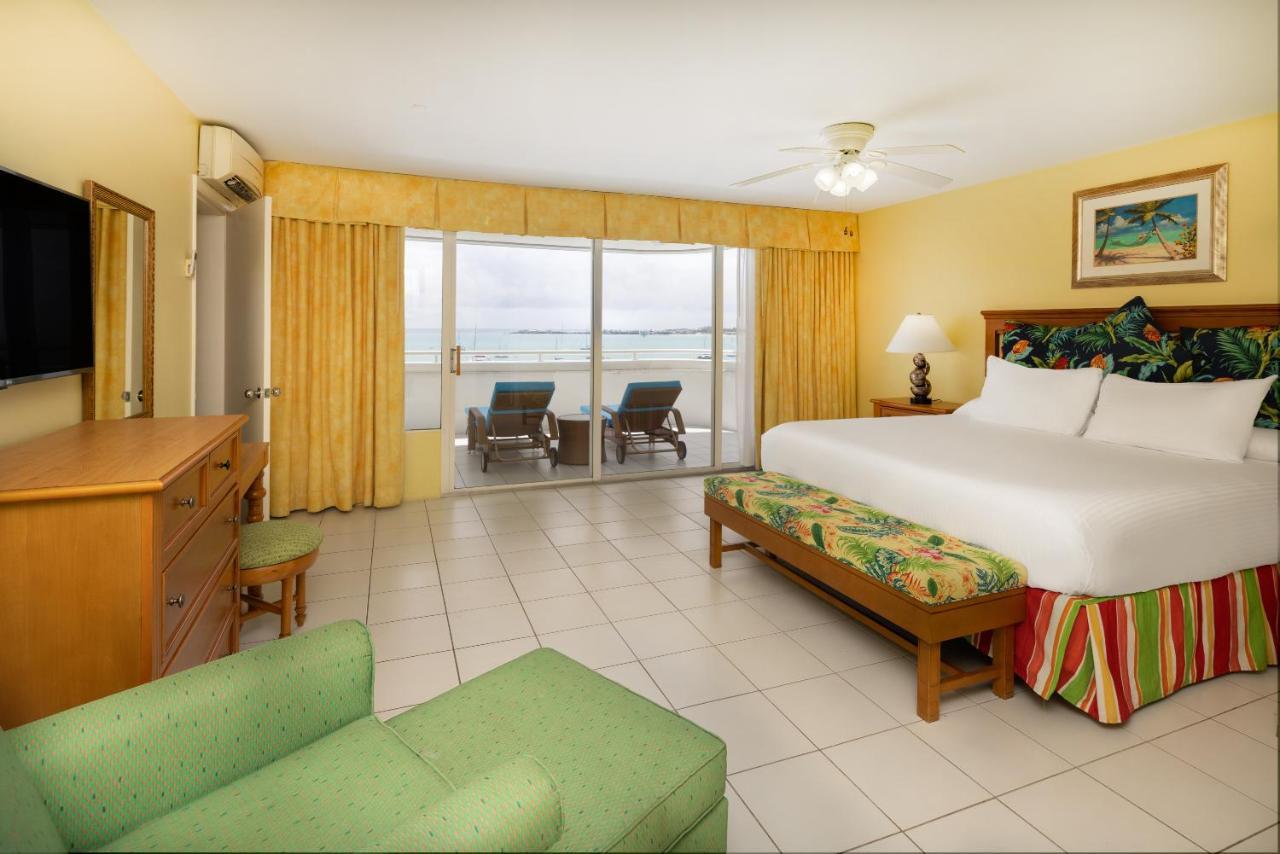 The Atrium Beach Resort And Spa, Ascend Hotel Collection Bahía de Simpson Exterior foto