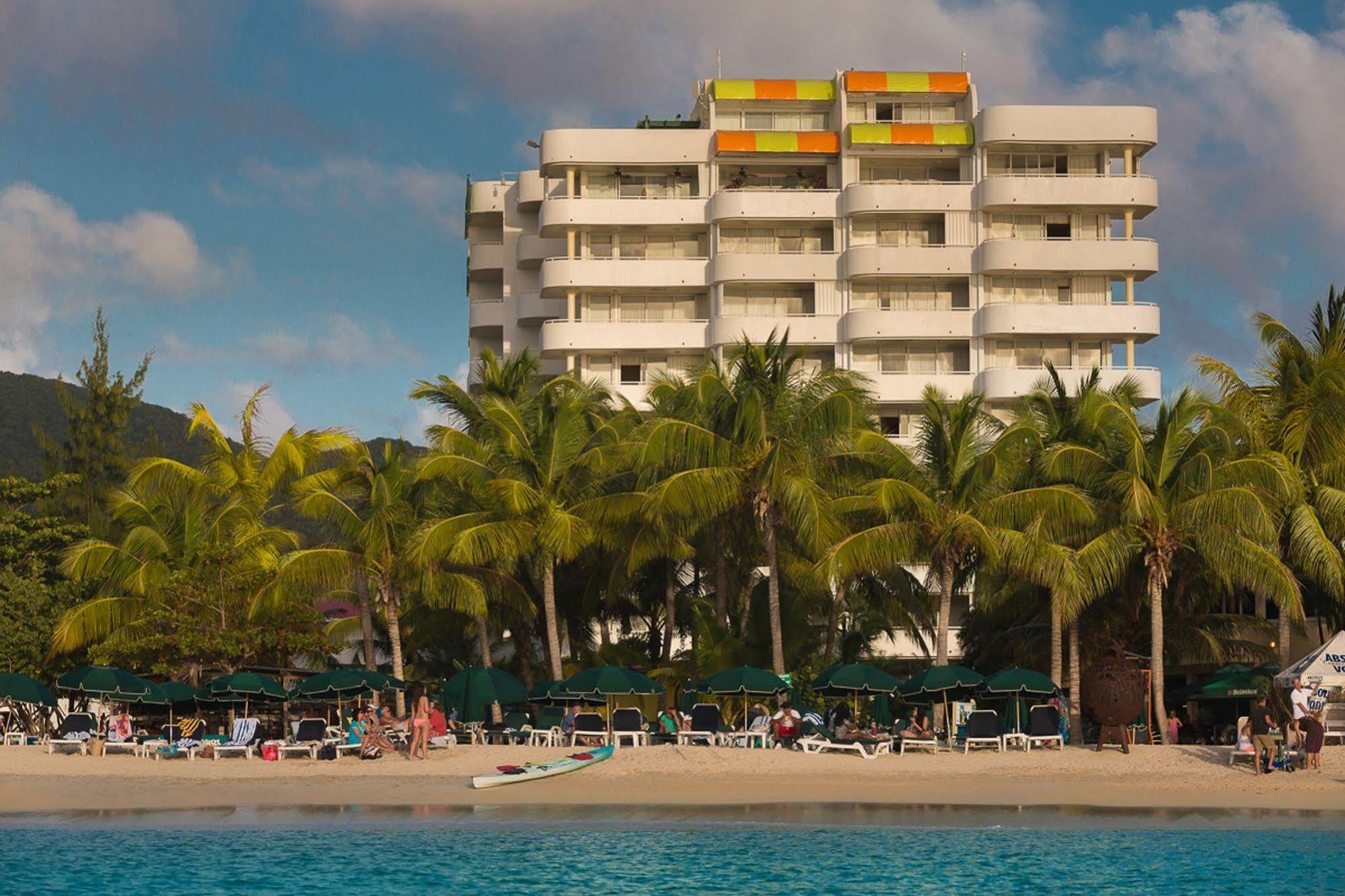 The Atrium Beach Resort And Spa, Ascend Hotel Collection Bahía de Simpson Exterior foto
