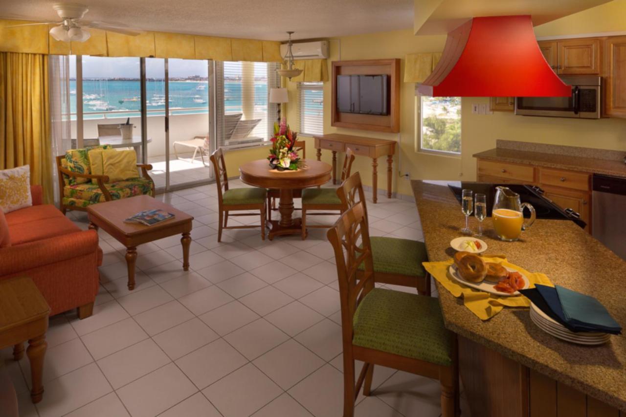 The Atrium Beach Resort And Spa, Ascend Hotel Collection Bahía de Simpson Exterior foto