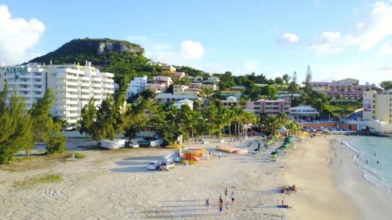 The Atrium Beach Resort And Spa, Ascend Hotel Collection Bahía de Simpson Exterior foto